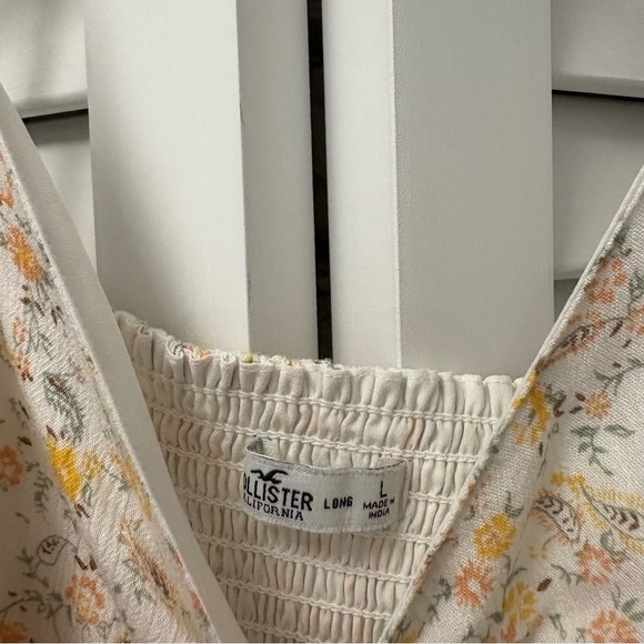 Hollister Asymmetrical Hem Cutout Dress Floral Size Large TALL - Picture 3 of 4